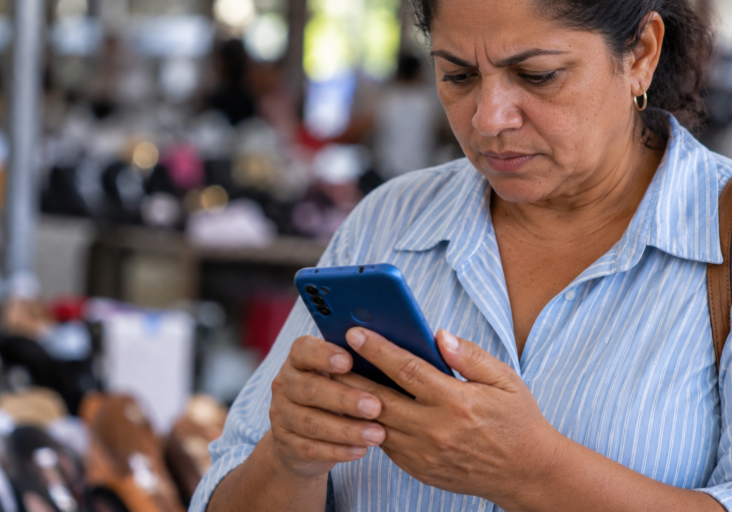 Biometria facial será obrigatória para manter linhas de celular a partir de 2027
