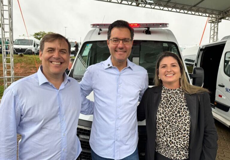 CAPA Articulação de Vanessa Botam e Leandro Penatti garante ambulância para Rio das Pedras