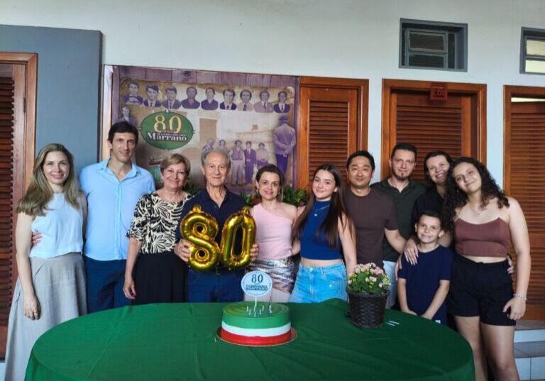 Exprefeito Marrano completa 80 anos e comemora com familiares