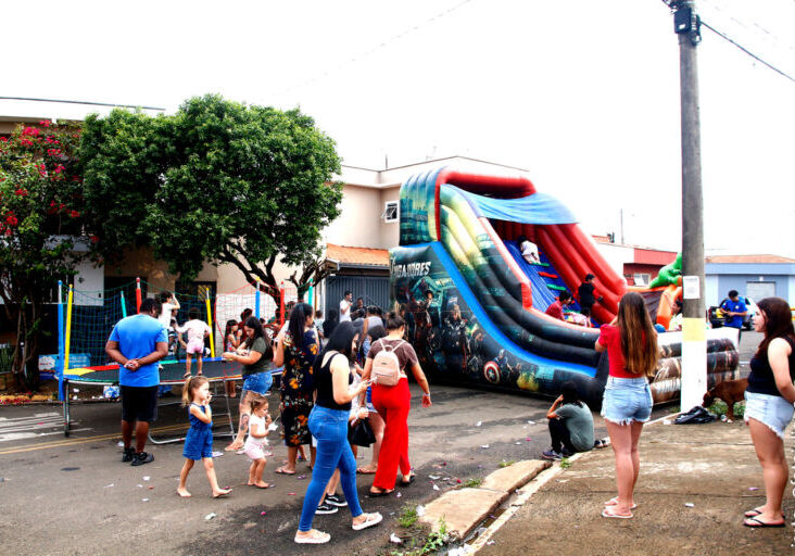 Festa das Crianças será realizada pelo segundo ano no bairro Luiz Massud Coury Festa das Crianças será realizada pelo segundo ano no bairro Luiz Massud Coury
