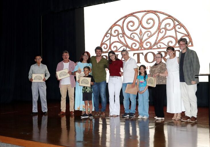 Del Rodrigues mostrou a história de moradores da Rua Torta.